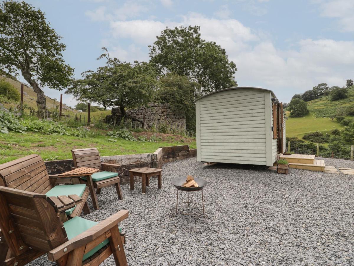 Tan Y Castell Shepherds Hut Llangollen Eksteriør bilde